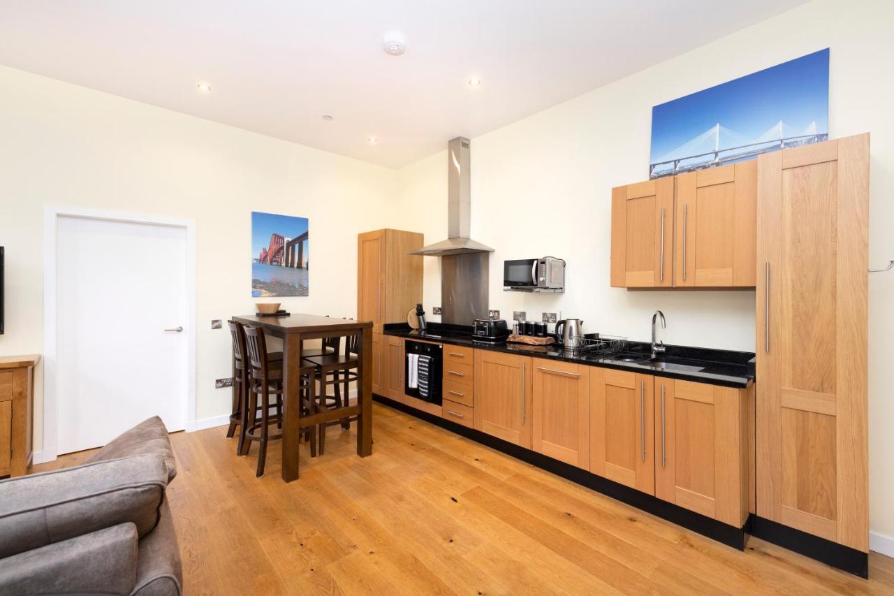 Joivy 1 Bed Flat In Old Town, Next To St Giles Cathedral Apartment EDI Exterior photo