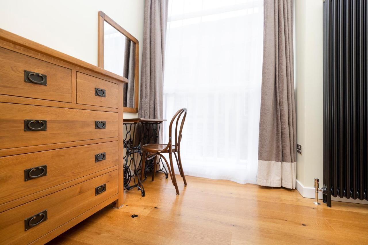 Joivy 1 Bed Flat In Old Town, Next To St Giles Cathedral Apartment EDI Exterior photo