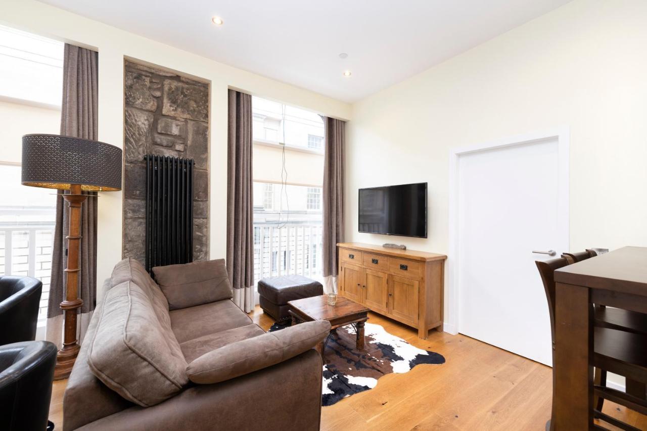 Joivy 1 Bed Flat In Old Town, Next To St Giles Cathedral Apartment EDI Exterior photo