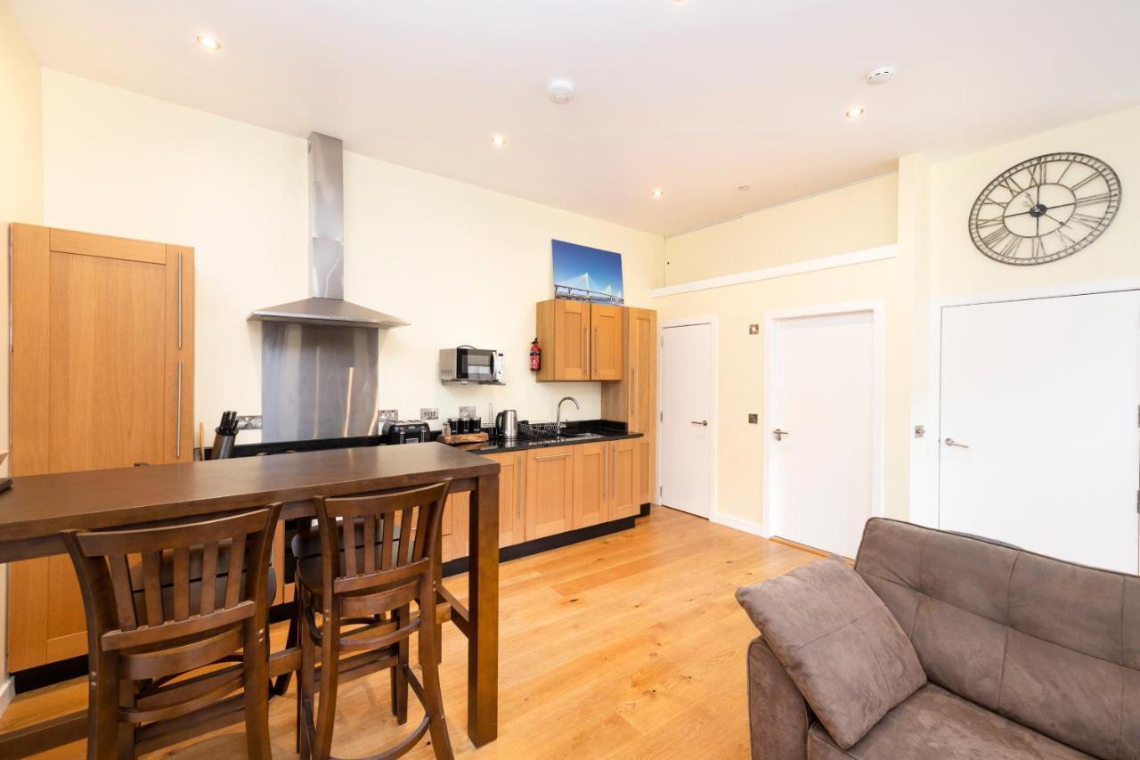 Joivy 1 Bed Flat In Old Town, Next To St Giles Cathedral Apartment EDI Exterior photo